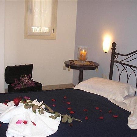 Nostimon Emar Apartment Лурдата Екстериор снимка