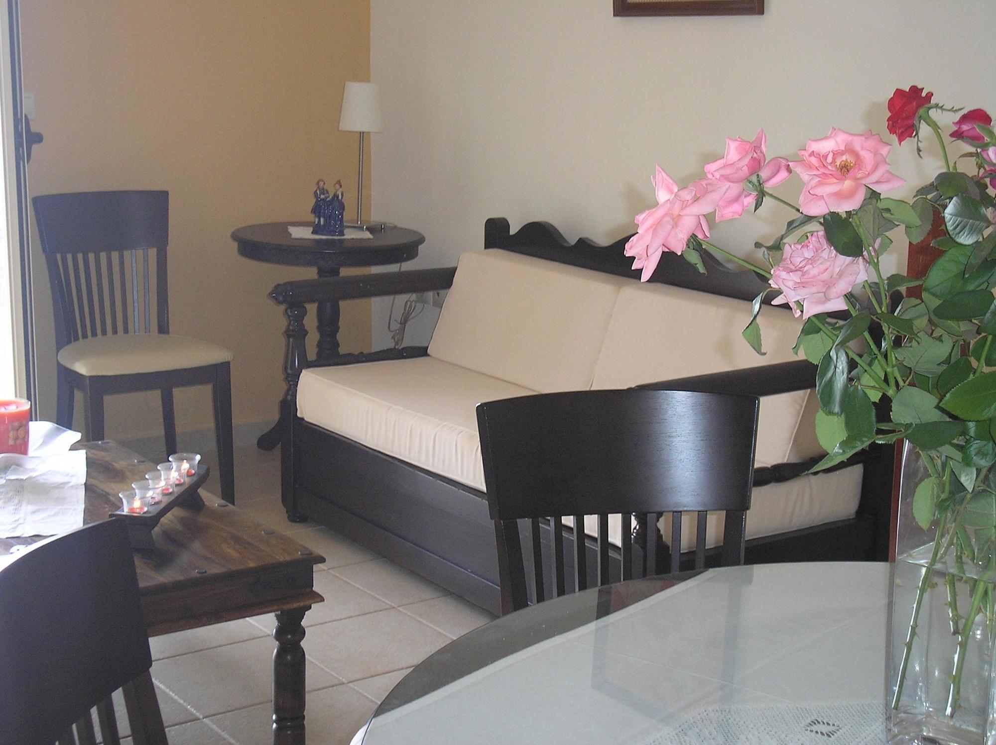 Nostimon Emar Apartment Лурдата Екстериор снимка