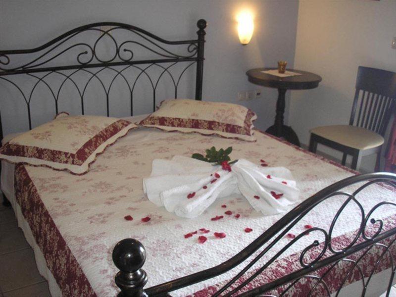 Nostimon Emar Apartment Лурдата Екстериор снимка