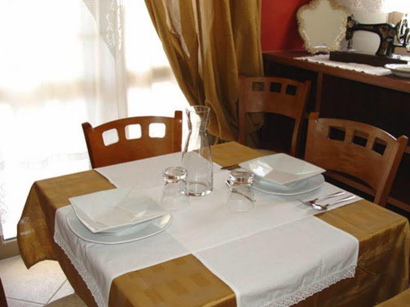 Nostimon Emar Apartment Лурдата Екстериор снимка