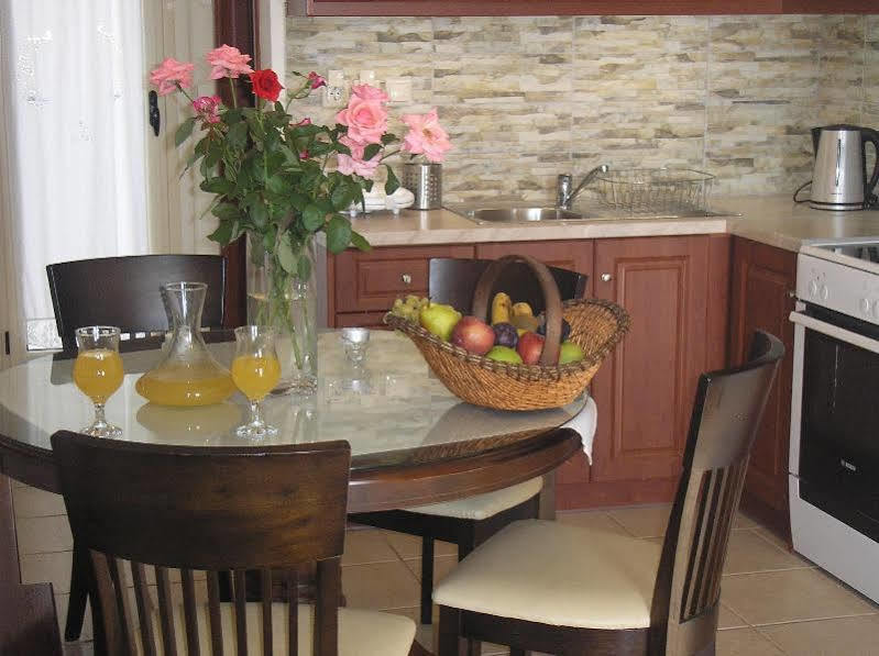 Nostimon Emar Apartment Лурдата Екстериор снимка